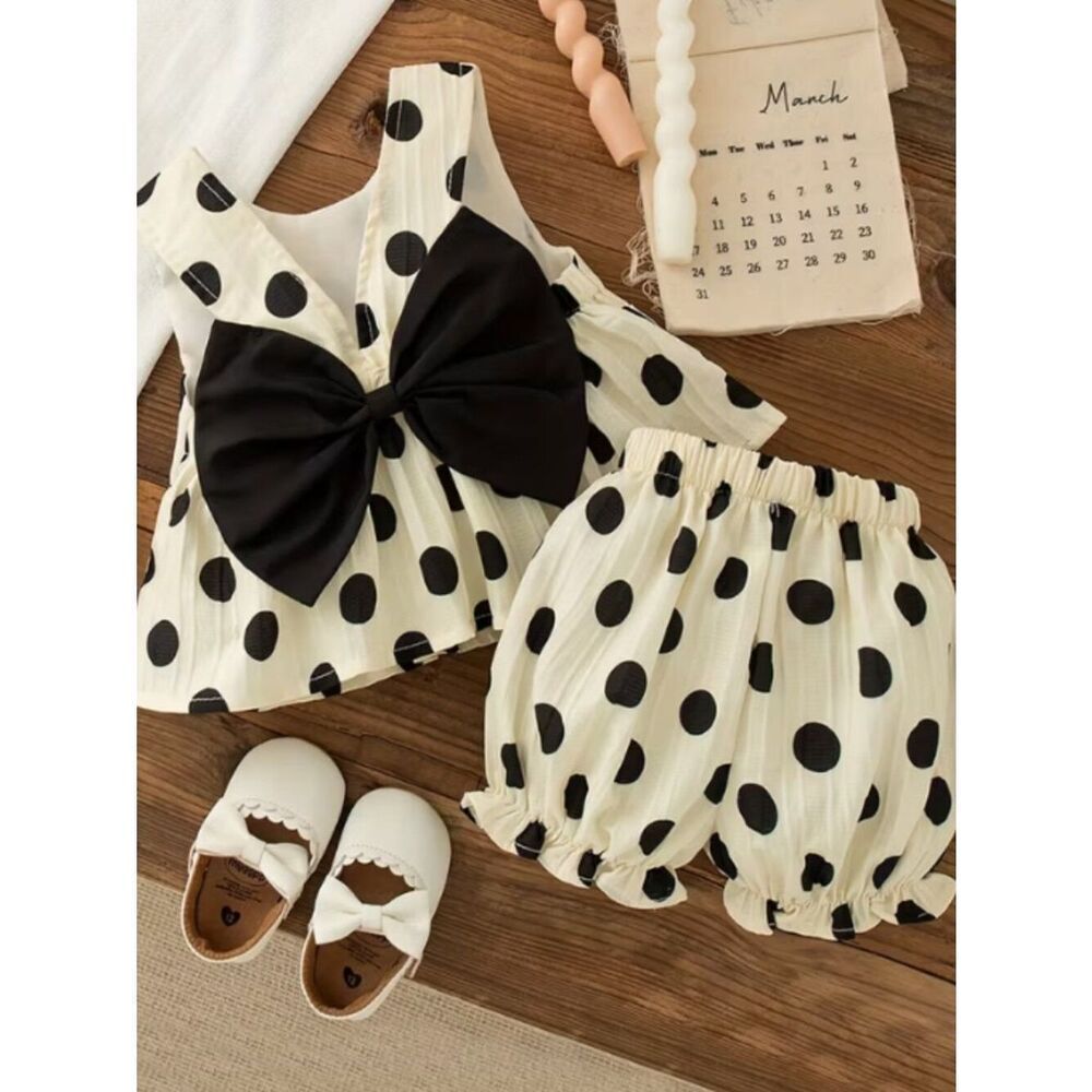 Dotty Delight Two-Piece Set – Girls’ Summer Polka Dot Outfit with Oversized Bow